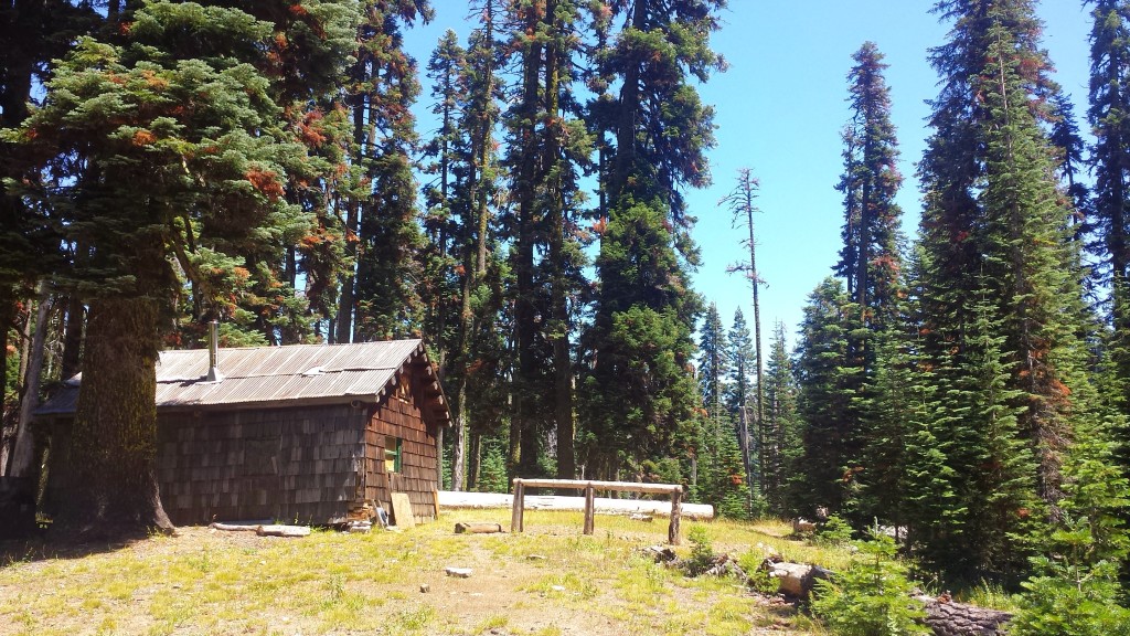 PCT Section Q Klamath National Forest Marble Mountain Wilderness Marble Valley Ranger Cabin